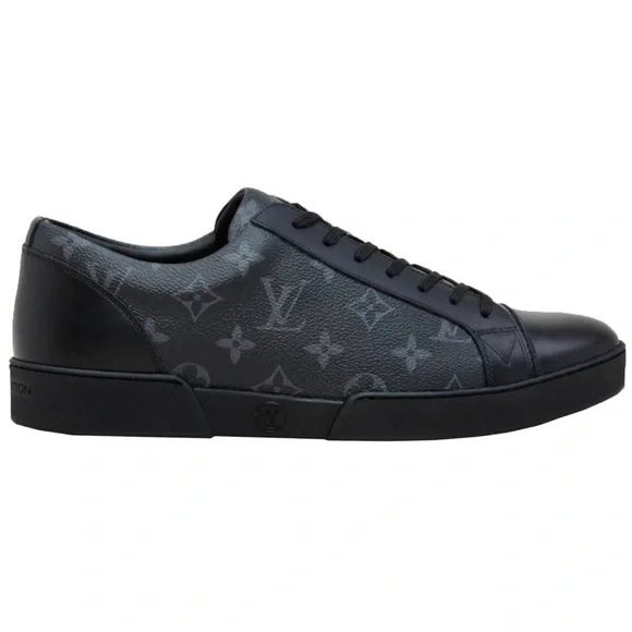 Louis Vuitton Eclipse Monogram Black Low Sneakers - Picture 2 of 9